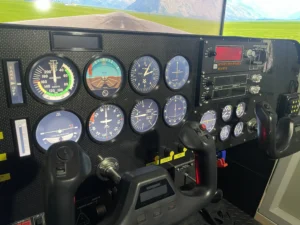 Six-axis Stewart motion platform beneath David Feetham's Cessna 172 simulator